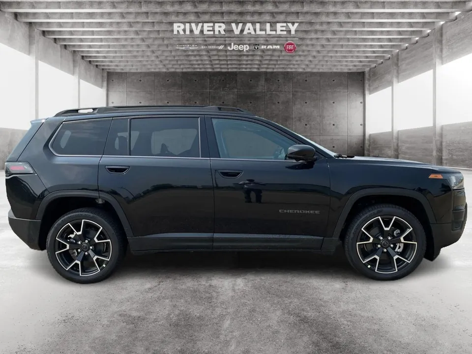 Jeep Cherokee 2026 photo 2