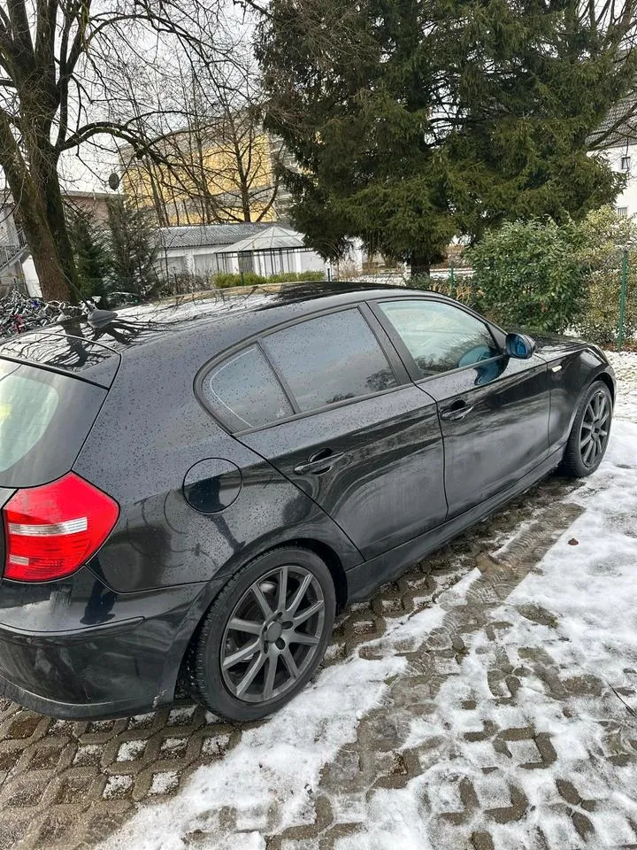 BMW 118I