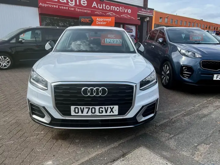 Audi Q2 2020 photo 2