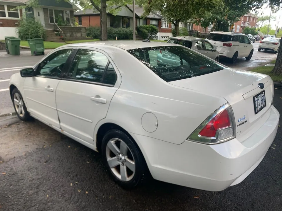 Ford Fusion 2009 photo 4