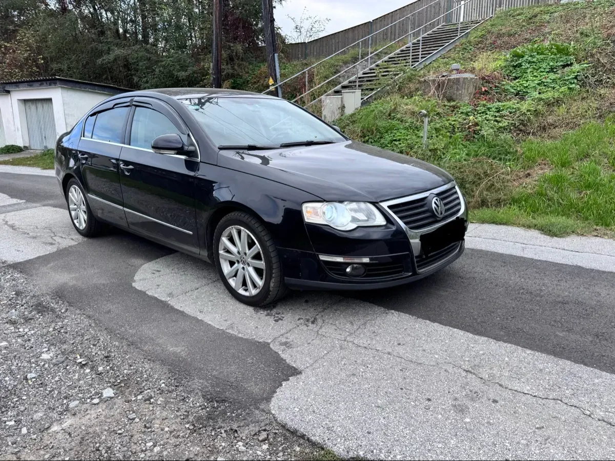 Volkswagen Passat 2005 photo 2
