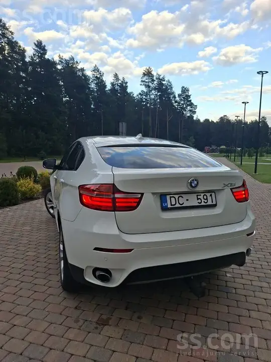 BMW X6 2014 photo 2