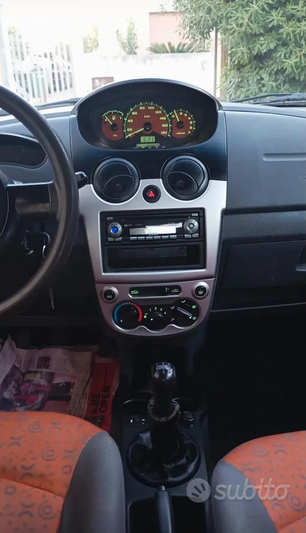 Chevrolet Matiz 2010 photo 5
