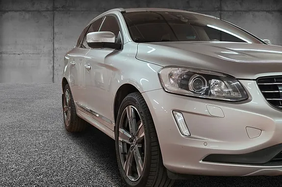 Volvo Xc60 2016 photo 2