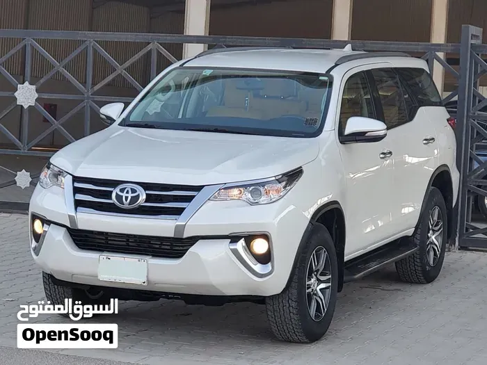 Toyota Fortuner 2016 photo 3