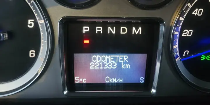 Cadillac Escalade 2011 photo 3