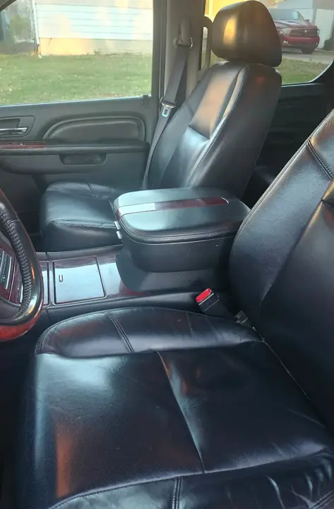 Cadillac Escalade 2011 photo 5
