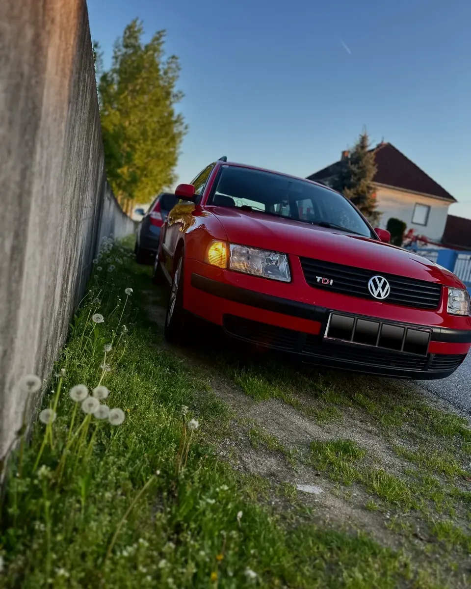 Volkswagen Passat 1997 photo 2