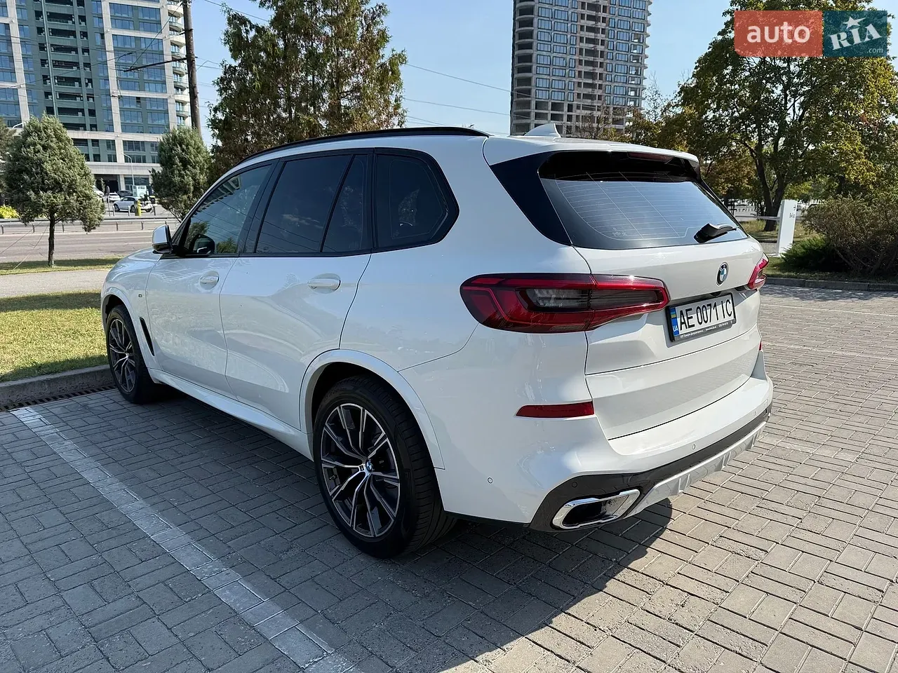 BMW X5 2020 photo 2