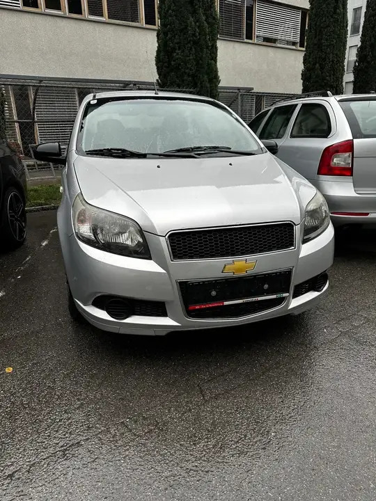 Chevrolet Aveo 2011 photo 3