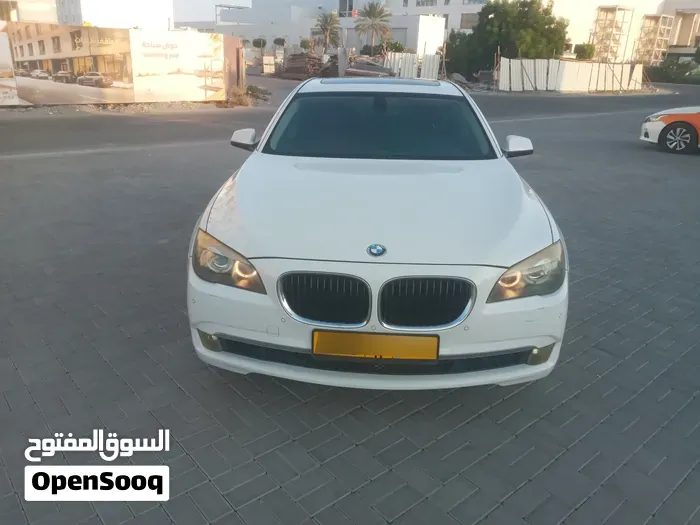 BMW 7 Series 2010 photo 5
