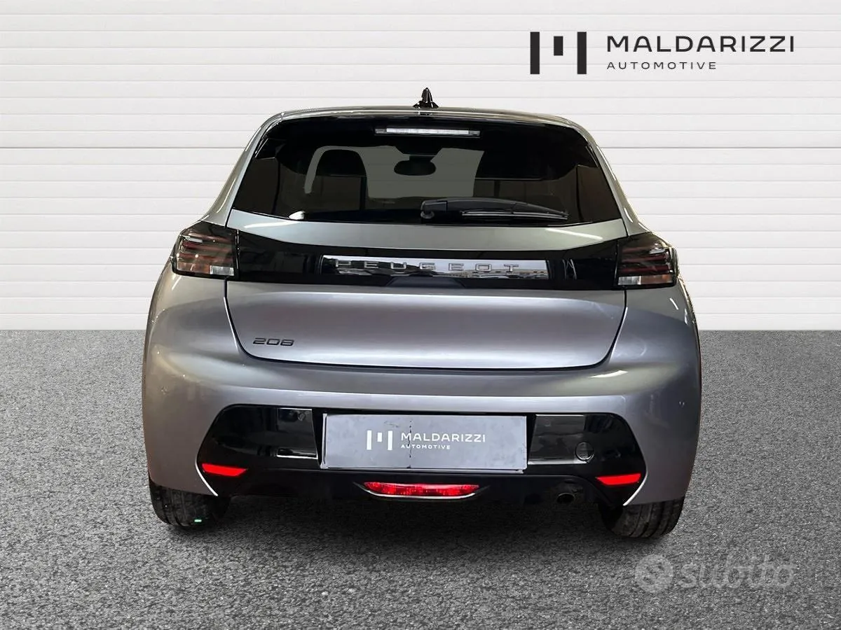 Peugeot 208 2025 photo 3
