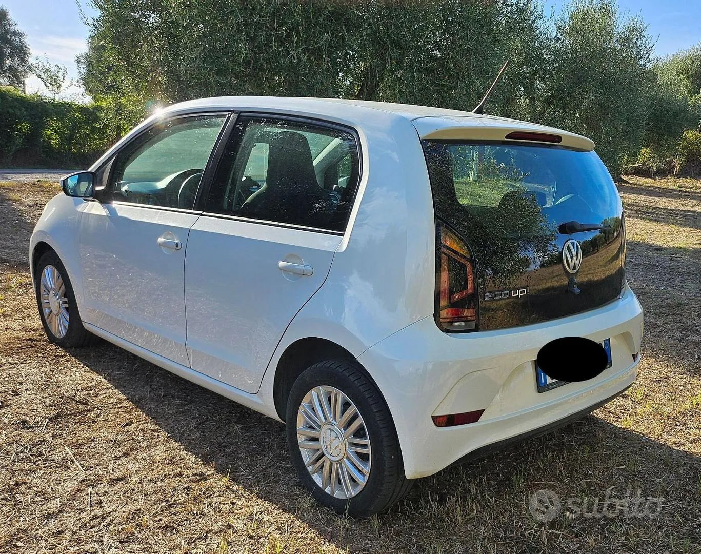 Volkswagen Up 2017 photo 4