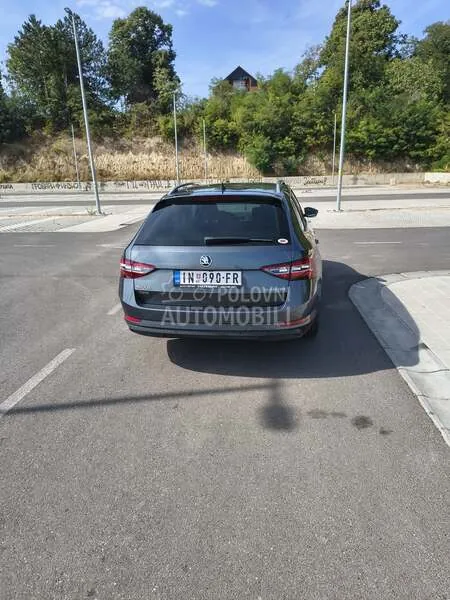 Skoda Superb 2018 photo 5