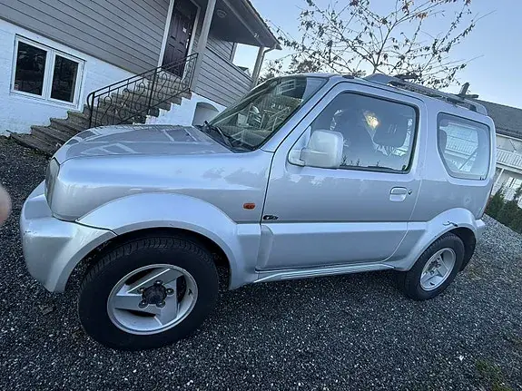 Suzuki Jimny 2004 photo 4