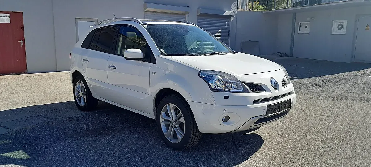 Renault Koleos 2010 photo 3