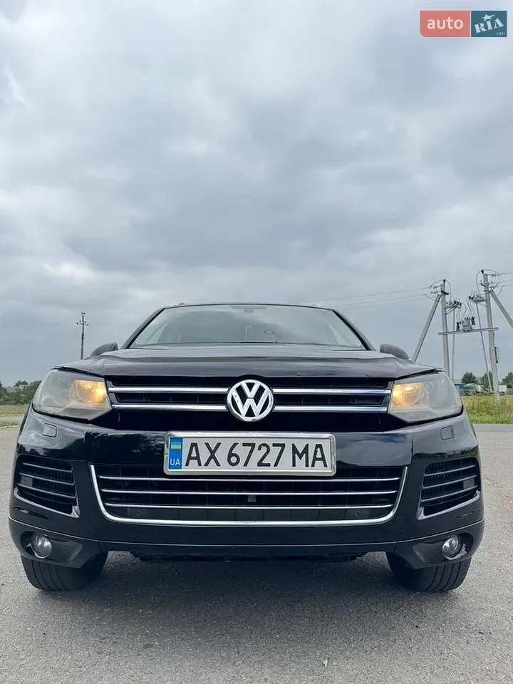 Volkswagen Touareg 2012 photo 3