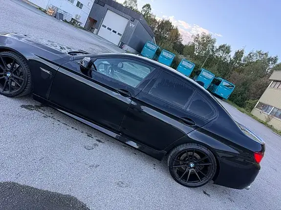 BMW 530D 2010 photo 2