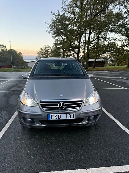 Mercedes-Benz A200 2008 photo 2