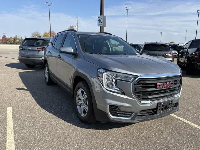 GMC Terrain 2024 photo 4