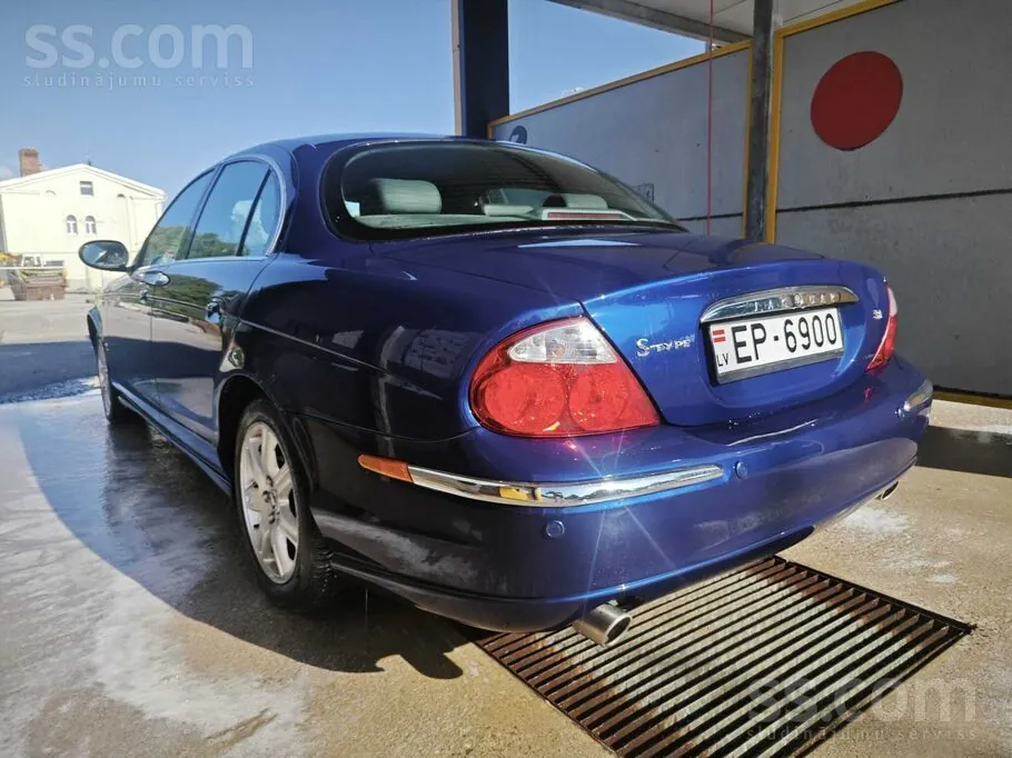 Jaguar S-Type 2002 photo 4