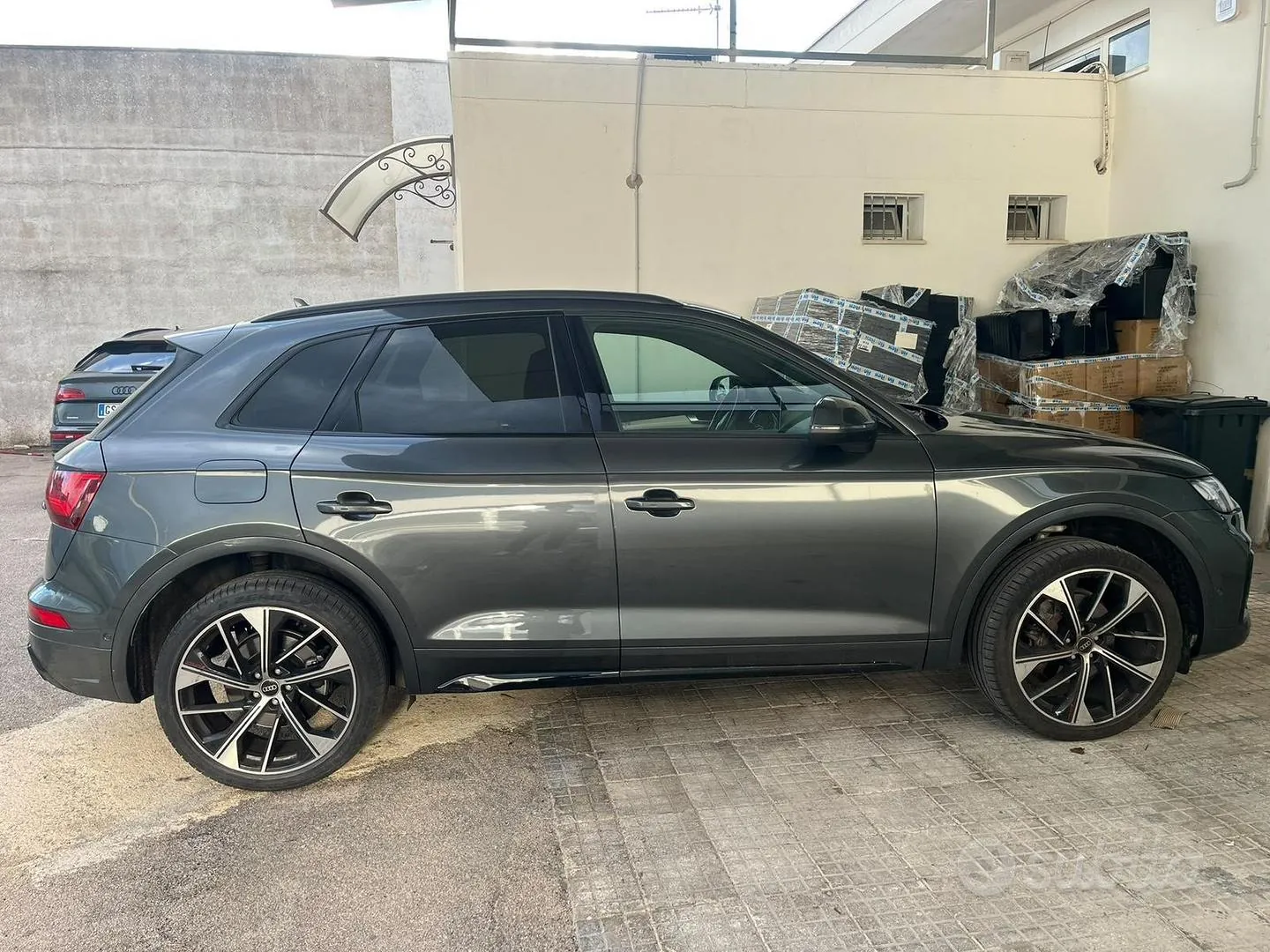 Audi Q5 2023 photo 2