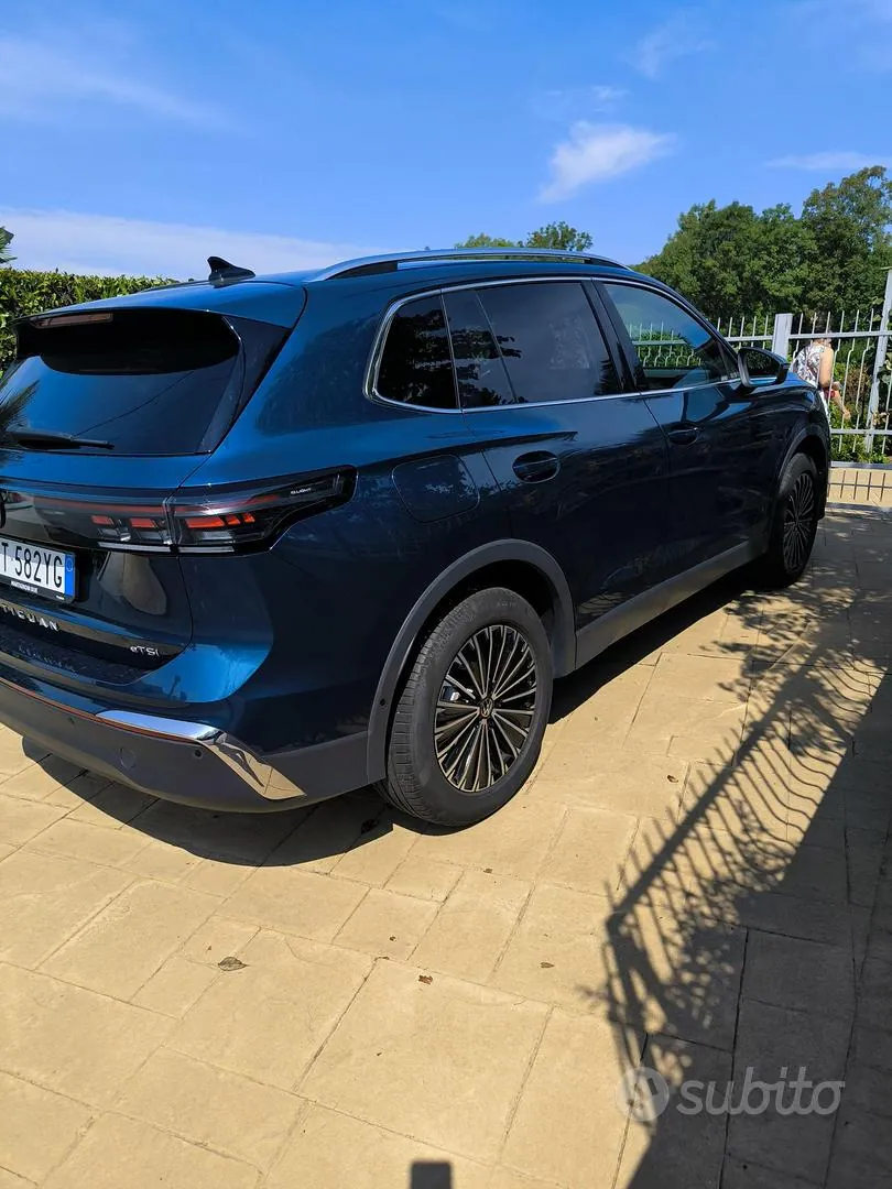 Volkswagen Tiguan 2024 photo 5
