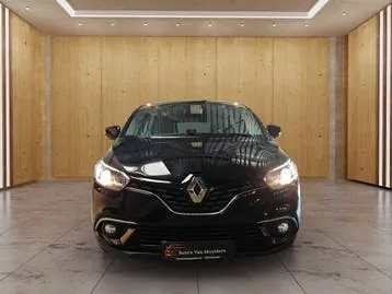 Renault Scénic 2018 photo 2