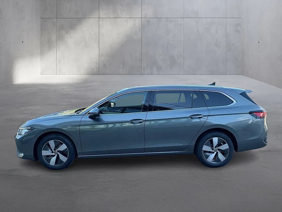 Volkswagen Passat 2026 photo 2