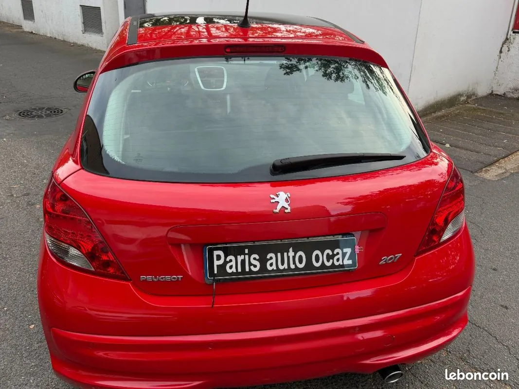 Peugeot 207 2010 photo 4