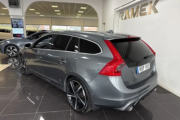 Volvo V60 2016 photo 4