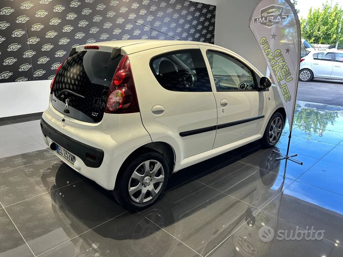 Peugeot 107 2012 photo 5