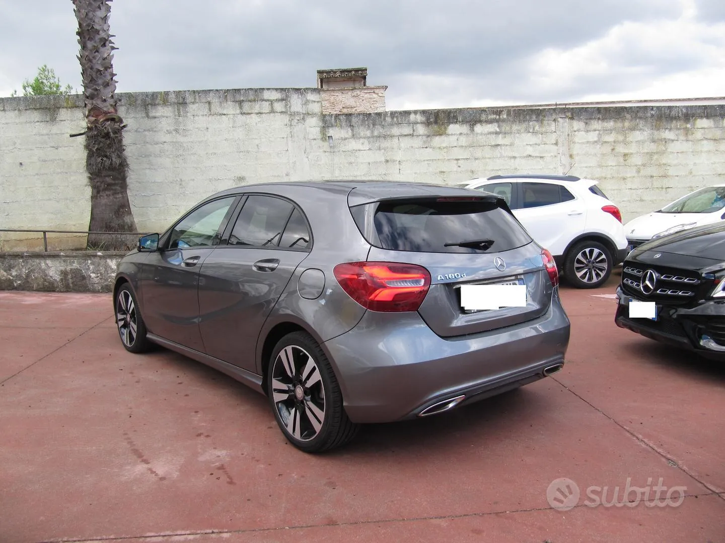 Mercedes-Benz A 180 2017 photo 4