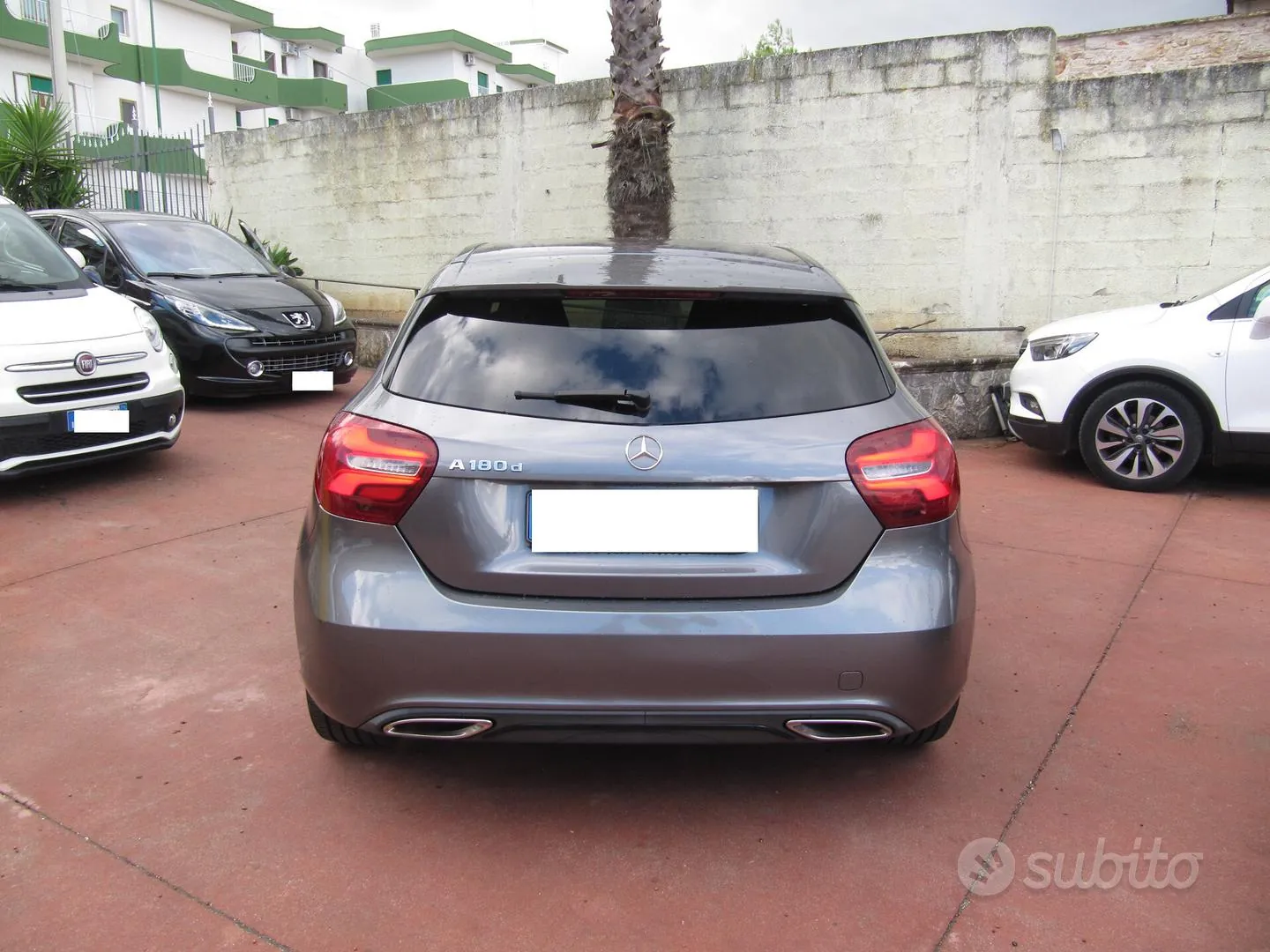 Mercedes-Benz A 180 2017 photo 5