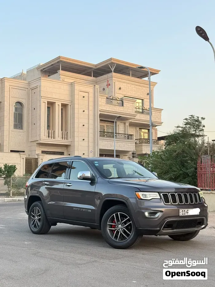 Jeep Grand Cherokee 2018 photo 2