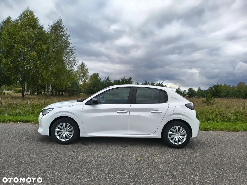 Peugeot 208 2022 photo 5