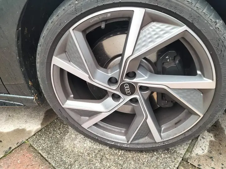 Audi S3 2023 photo 4