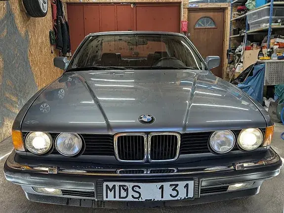 BMW 730I