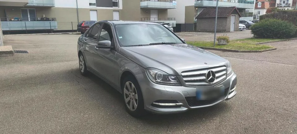 Mercedes-Benz C 220 Cdi
