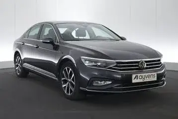 Volkswagen Passat 2021 photo 3