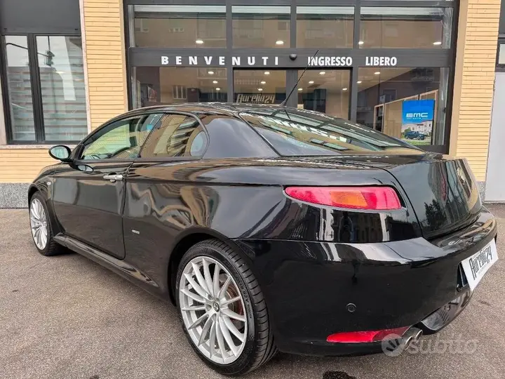 Alfa Romeo Gt 2007 photo 3