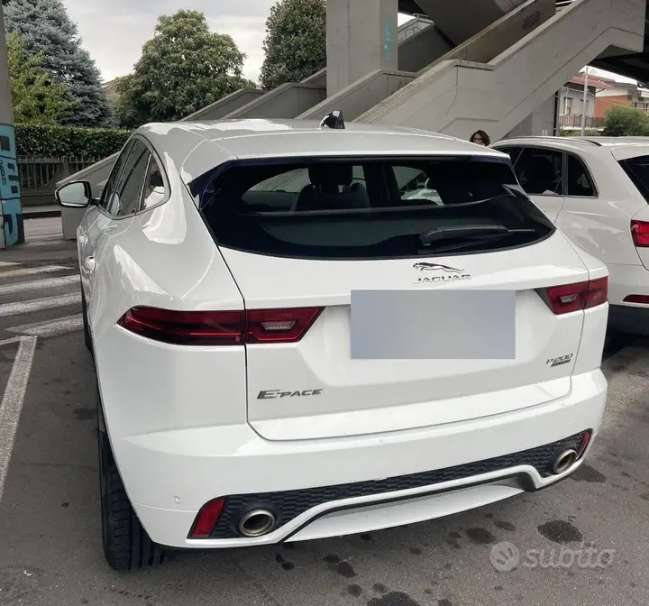 Jaguar E-Pace