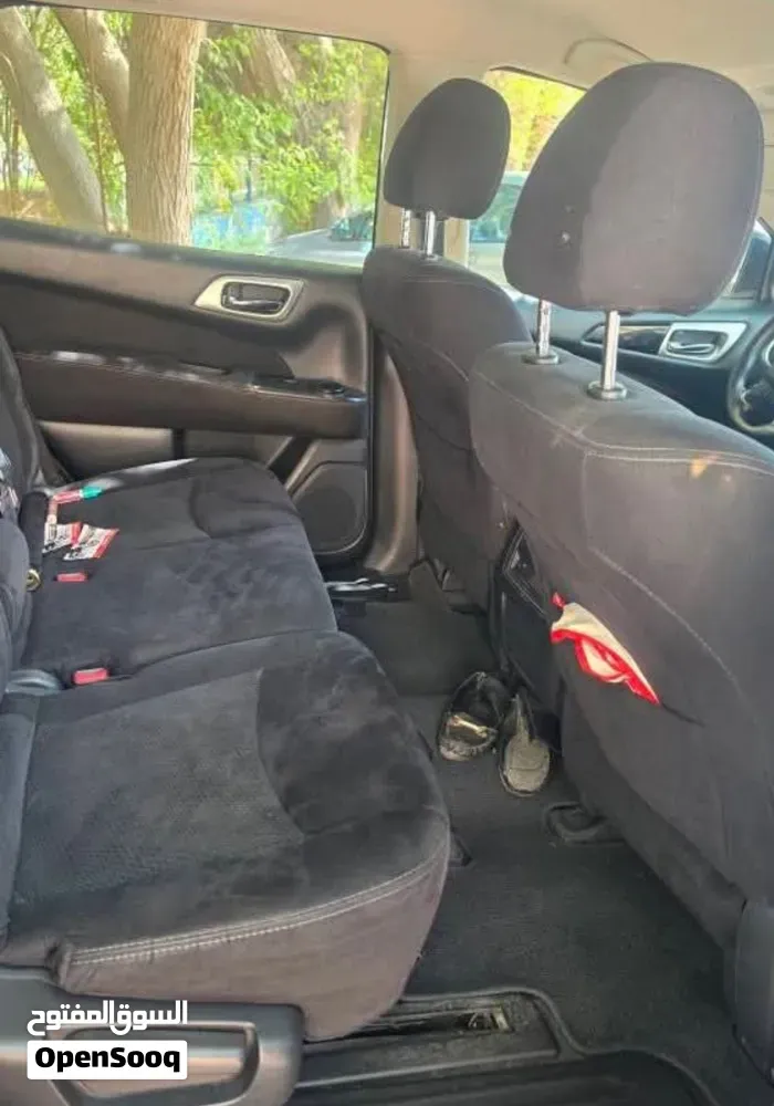 Nissan Pathfinder 2014 photo 3