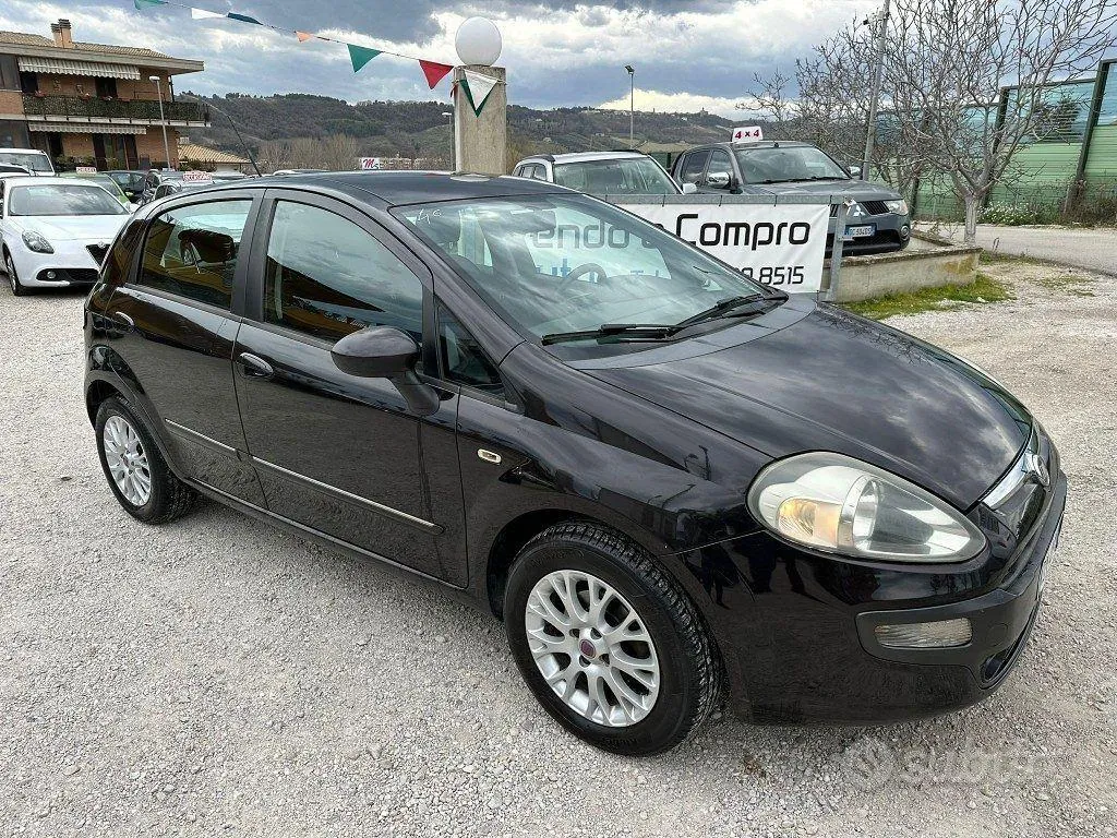Fiat Punto Evo 2010 photo 3