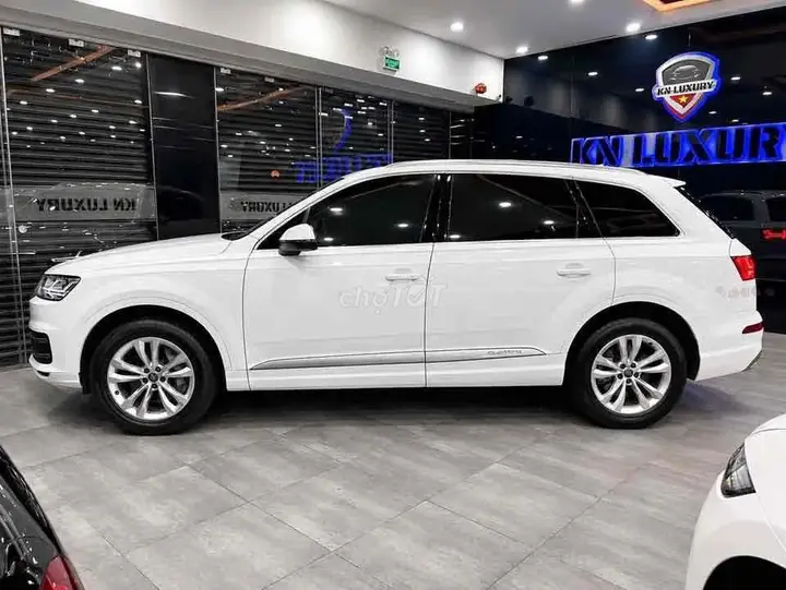 Audi Q7 2016 photo 4