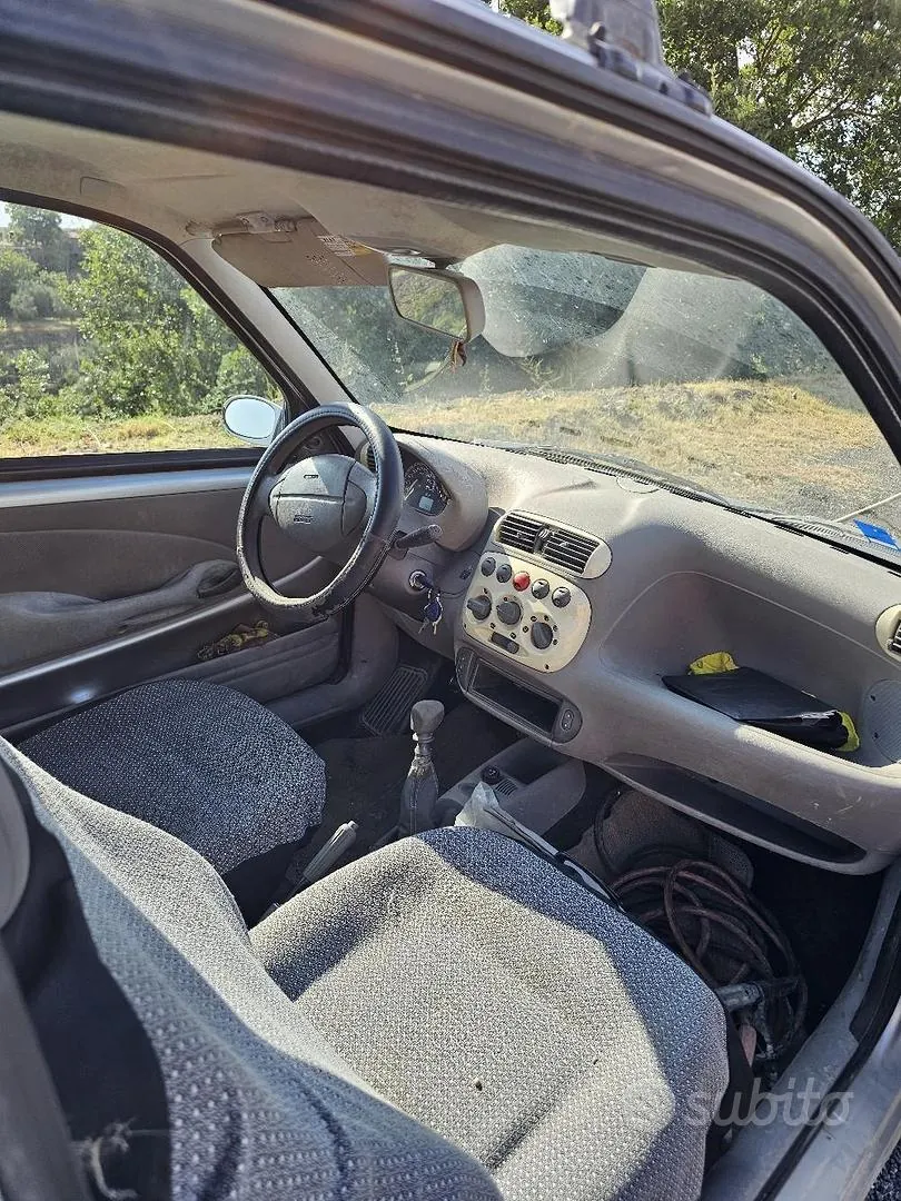 Fiat 600 2006 photo 4
