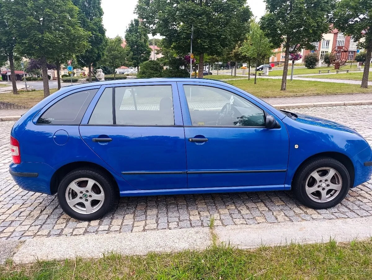 Skoda Fabia 2007 photo 4