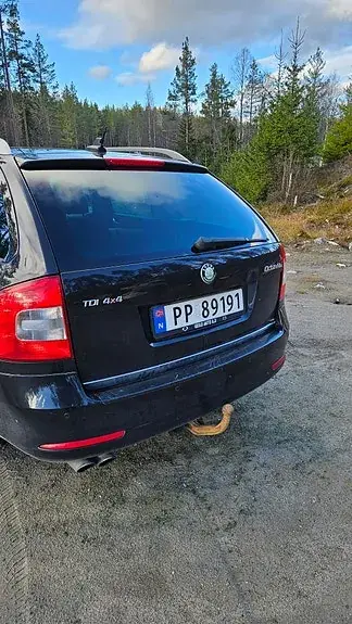 Skoda Octavia 2010 photo 3