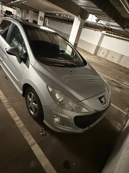 Peugeot 308 2009 photo 5