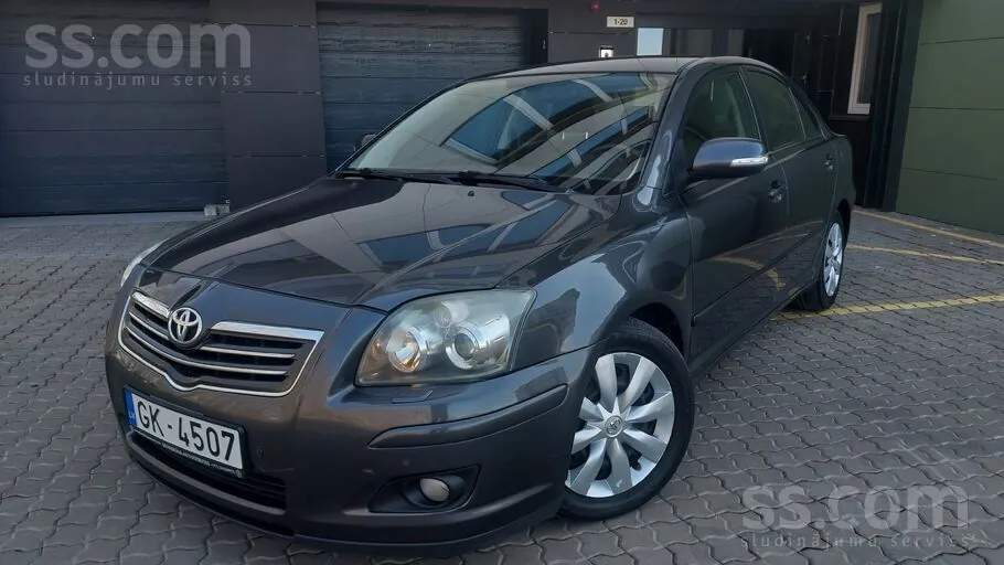 Toyota Avensis 2007 photo 2